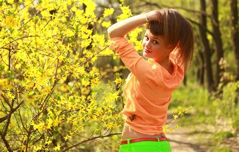 Wallpaper Greens Summer Look Girl Branches Nature Mood