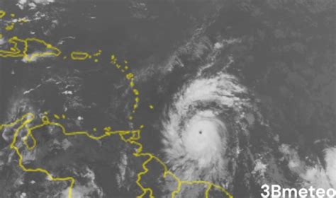 Meteo Storico Beryl Un Uragano Di Categoria A Giugno Allerta Sui