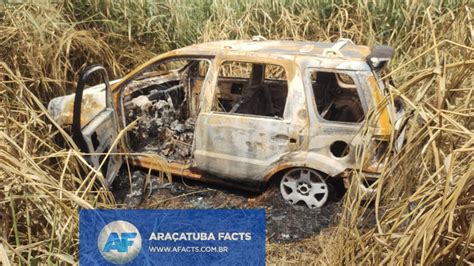 DOIS CORPOS SÃO ENCONTRADOS CARBONIZADOS DENTRO DE CARRO EM CANAVIAL