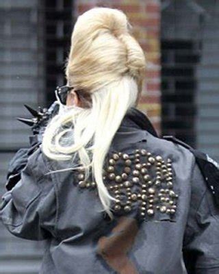 Lady Gaga Exposing Her Tits In See Thru Dress On Stage Paparazzi Pictures Porn Pictures XXX