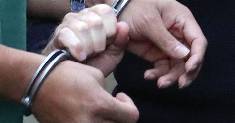 Handcuffs Removed Before Shooting Death The Senior Senior