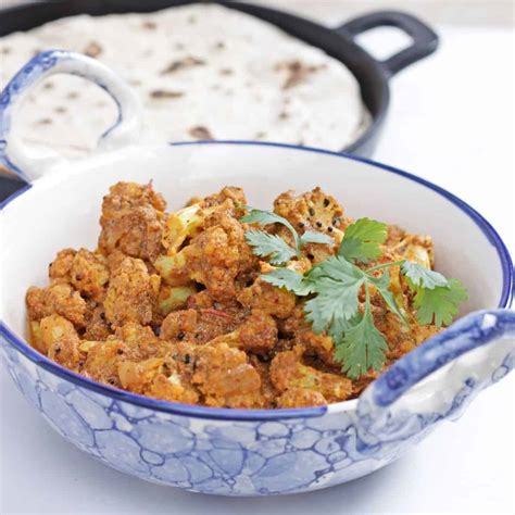 Achari Gobhi Cauliflower Curry In Pickling Masala