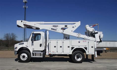 Bucket Trucks For Sale By Versalift We Have Units Across The Nation