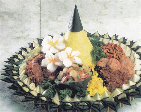 Cara Membuat Tumpeng Tumpeng Kuning