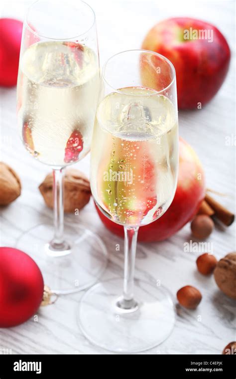 Apple Cider Hi Res Stock Photography And Images Alamy