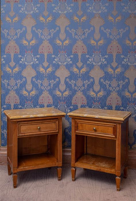 Lot Paire De Tables De Chevet De Style Louis Xvi Catalog