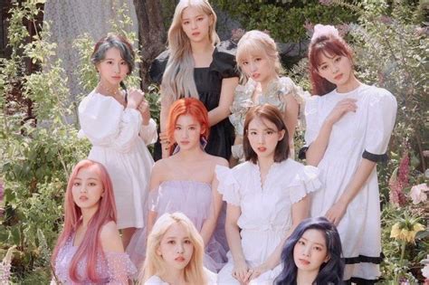 Twice Kolaborasi Dengan Dua Lipa Di Album Baru Krystal F X Resmi