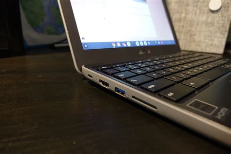 Ultra-Compact ASUS C202 Chromebook Review | Best Buy Blog