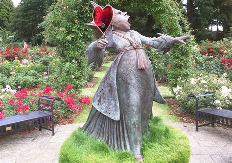 The Queen Of Hearts Bronze Sculptures By The Robert James Workshop