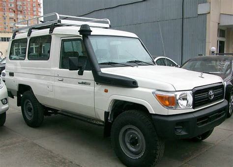 Рамные внедорожники: плюсы и минусы вымирающих авто - Статьи на АвтоПортале