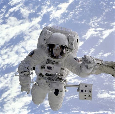 astronauts facts  kids  adorable facts  astronauts