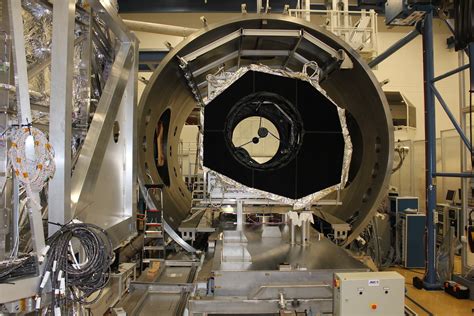 Esas Euclid Telescope Goes Through Extreme Space Testing Before Upcoming Launch Autoevolution