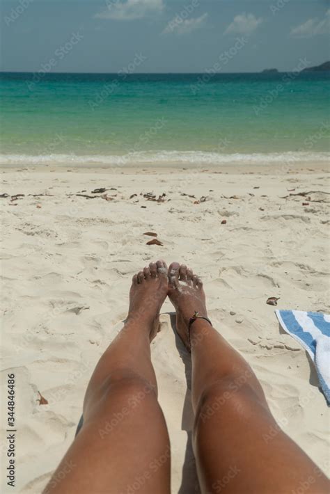 Woman S Legs And Feet On Whitsundays Beach Walking On White Sand In Bikini Hat With Aqua