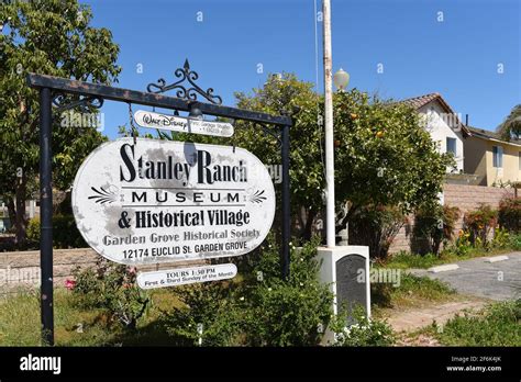 Garden Grove California 31 Mar 2021 Cartel Del Museo Stanley Ranch