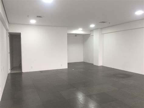 Sala Comercial Na Avenida Andr Meda Green Valley Alphaville Em