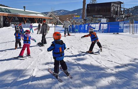 Family Guide to Skiing Squaw Valley Alpine Meadows