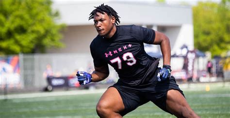 Inside Top247 DL LJ McCray S Rise Into Becoming A Blue Chip Recruit