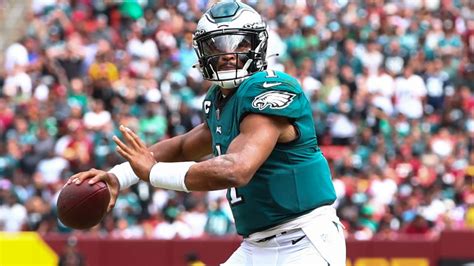 Philadelphia Eagles QB Jalen Hurts' best throws in 340-yard game | Week 3