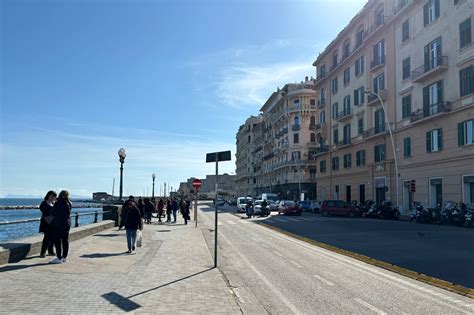 Nuovo Lungomare Di Napoli Divieto Di Sosta In Via Nazario Sauro Per 3