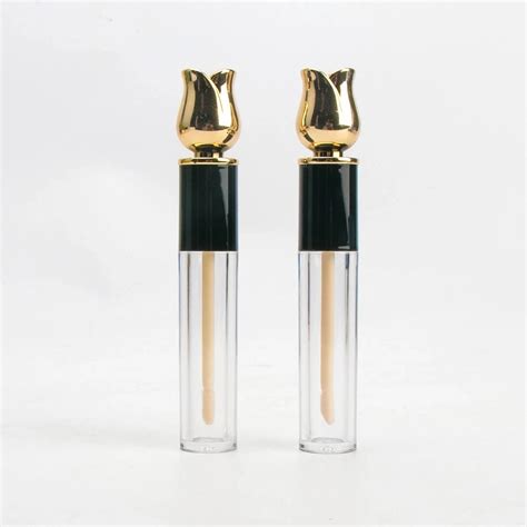 2020 Low Moq Empty Cute Flower Shaped Gold Top Lipgloss Container Luxury Clear Lip Gloss