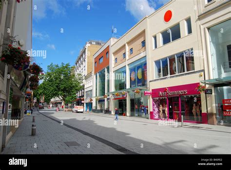 Pedestrianised shopping street, Queen Street, Cardiff, Wales, United ...