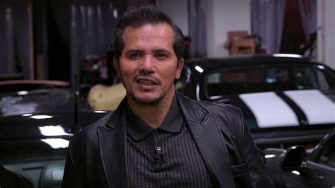 Star Wars: The Mandalorian Season 2 Premiere Features John Leguizamo Cameo