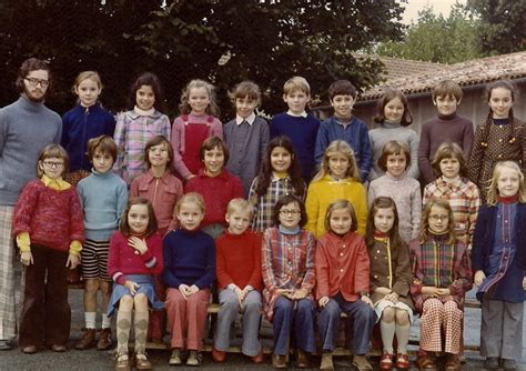 Photo De Classe Cm De Ecole La Foi Fontenay Le Comte Copains