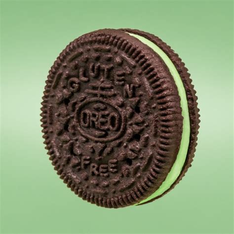 Oreo Gluten Free Mint Creme Chocolate Sandwich Cookies 12 47 Oz