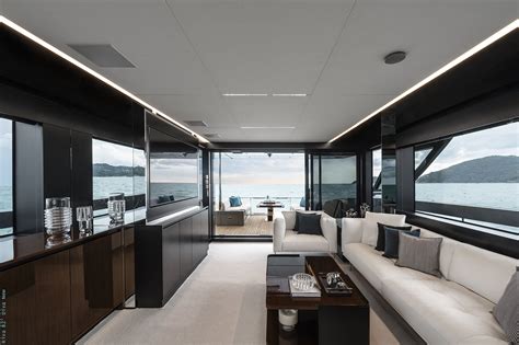 Riva 82' Diva New - Flybridge- Riva Yacht