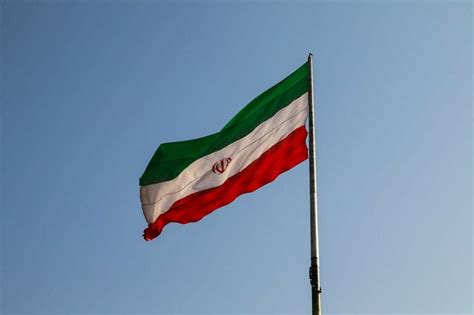 History Of The Iran Flag - Usyay - Medium