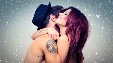 Le slow sex éloge de la lenteur pour booster votre désir Cosmopolitan fr