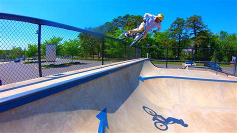 Style And Switch Hits The Awesome Skatepark In Brick Nj On The Bmx Bike