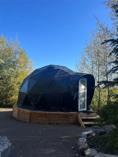 Black Geo Dome (Pet Friendly) - Cabin in Beaver County