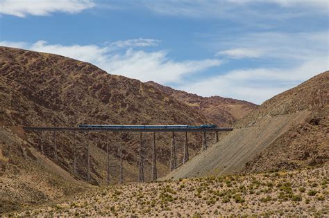 Un Viaje En El Tren A Las Nubes Traveler