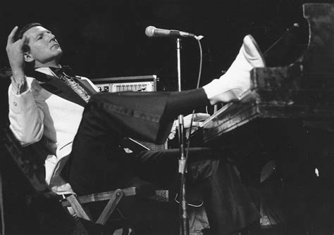 Jerry Lee Lewis Great Balls Of Fire Singer With Troubled Personal