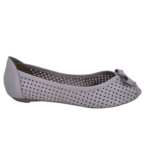 Peep Too Feminino Bico Redondo Em Couro Casual Scarpetti Nude Bege