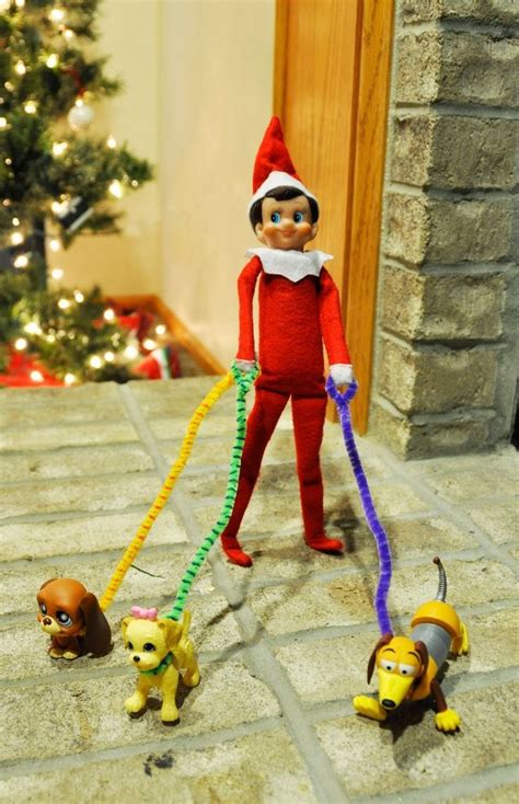 Lutins de noël 35 idées de tours simples et rigolos Elf on the shelf