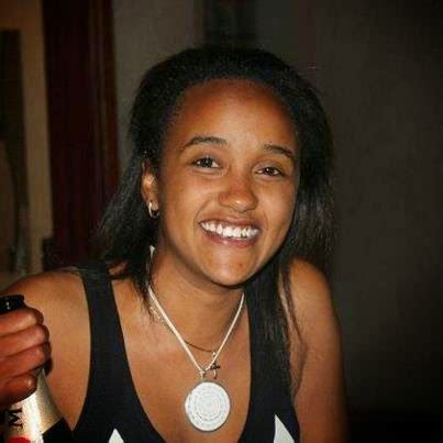 AMAZING.....PRESIDENT UHURU'S DAUGHTER NGINA KENYATTA SURPRISES GATUNDU ...