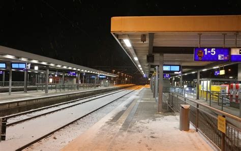 Memmingen Bahnstreik G Hnende Leere Am Bahnhof Heute