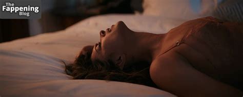 Deepika Padukone Hot 5 Photos OnlyFans Leaked Nudes