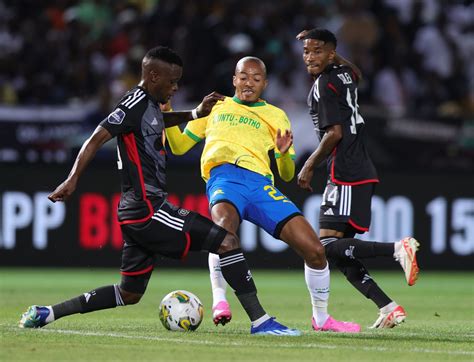 Dstv Premiership Man Orlando Pirates Hold Mamelodi Sundowns In