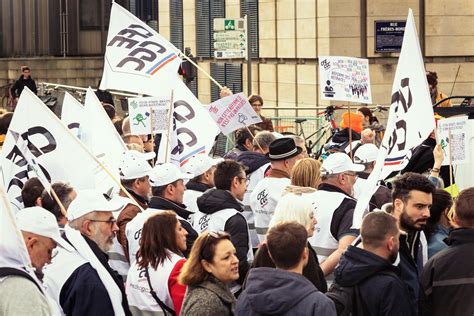 Gr Ve Du Janvier Reportage Photo Dans Le Cort Ge De Bordeaux