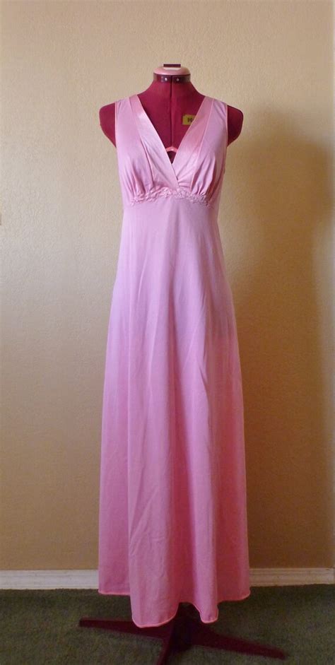 Items Similar To Vintage Vanity Fair Pink Full Length Nightie