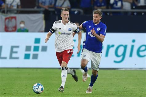 FC Schalke 04 Zahlreiche Fragezeichen Beim Gegner Auftakt Desaster