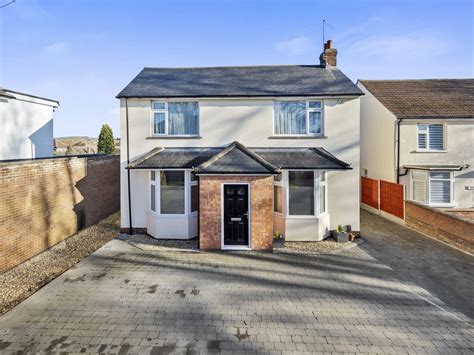 3 Bed Detached House For Sale In Windmill Avenue Kettering Nn15 Zoopla