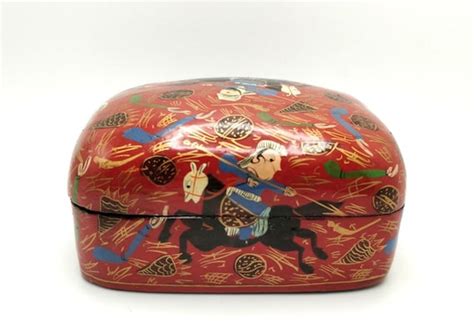 Vintage Papier Mache Box Kashmiri Indian Black Lacque Gem