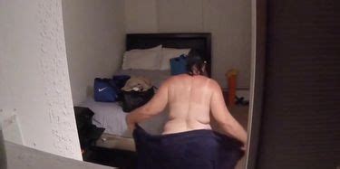 Une mamie obèse nue en caméra cachée Porn Video Tnaflix