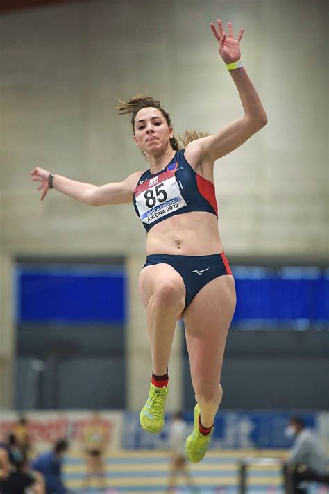 Olympic Girls - Arianna Battistella 🇮🇹 2022 Italian Indoor...