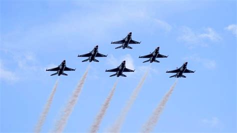 Thunderbirds Arrive In Bellevue For Offutt Air Show Youtube