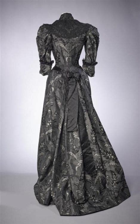 Dinner Or Evening Dress Ca 1891 93From The Gemeentemuseum Den